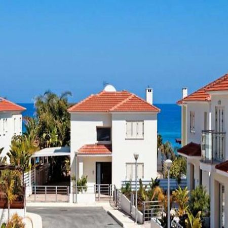 Athena Beach Villas Pernera Eksteriør billede