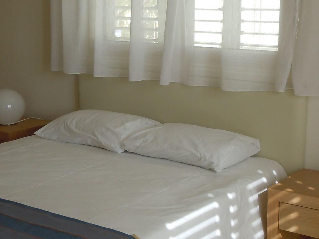 Athena Beach Villas Protaras Eksteriør billede