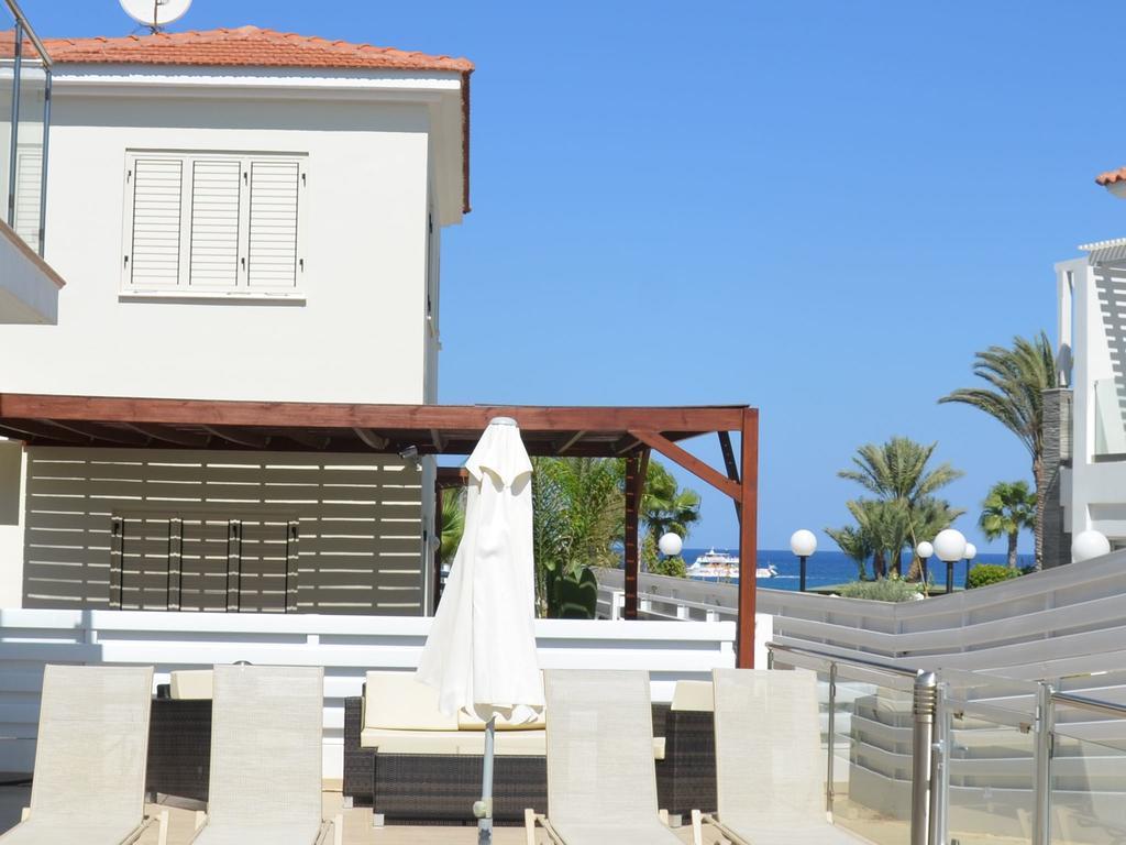 Athena Beach Villas Protaras Eksteriør billede