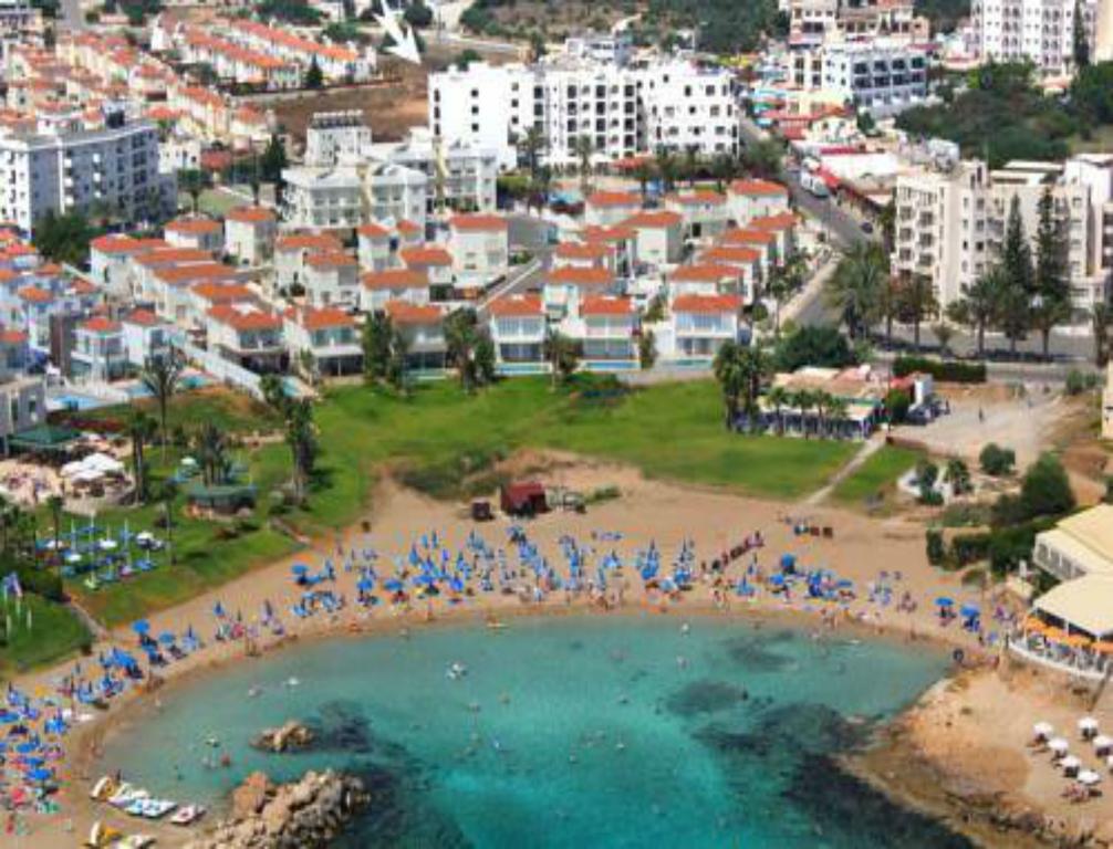 Athena Beach Villas Protaras Eksteriør billede