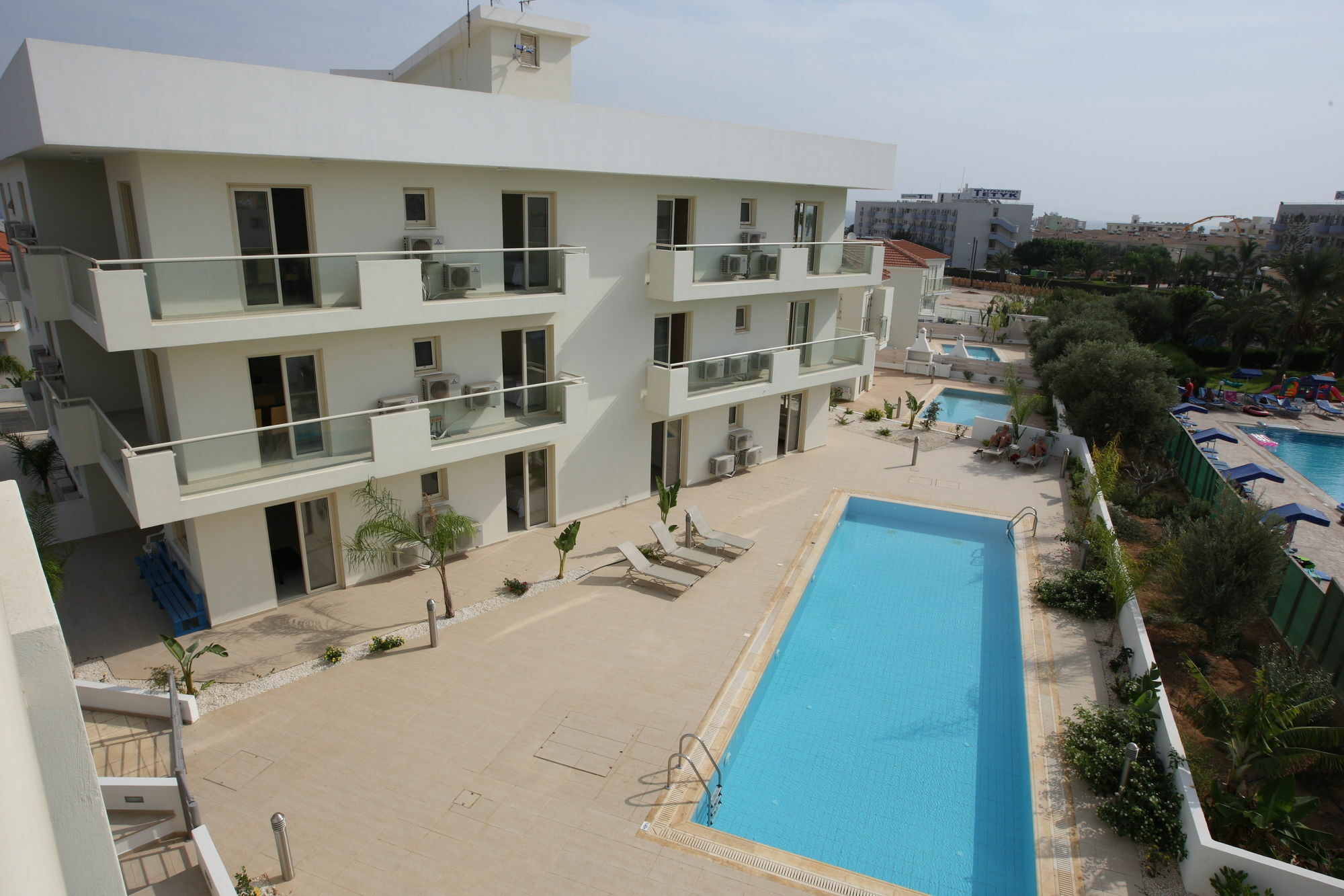 Athena Beach Villas Protaras Eksteriør billede