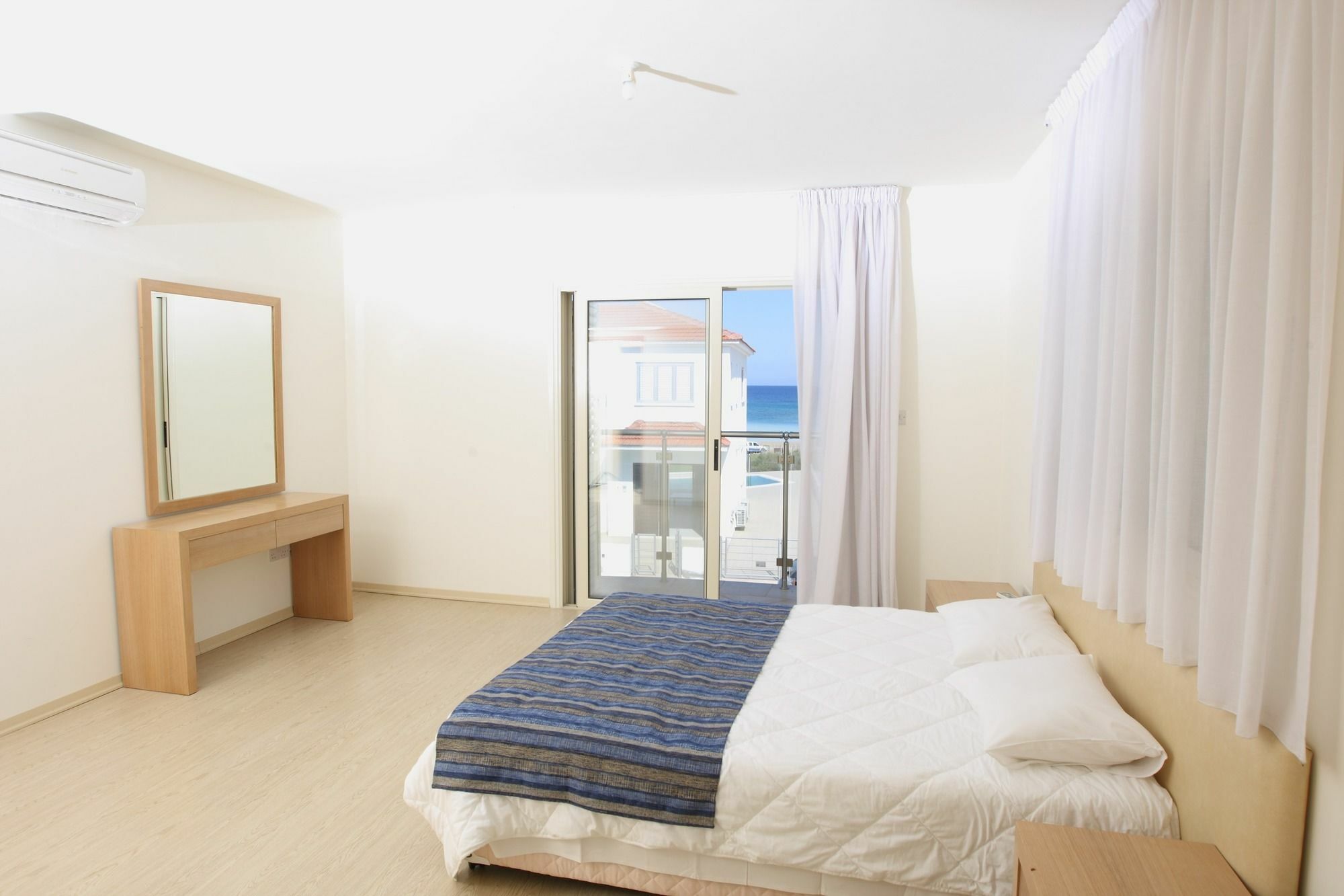 Athena Beach Villas Protaras Eksteriør billede