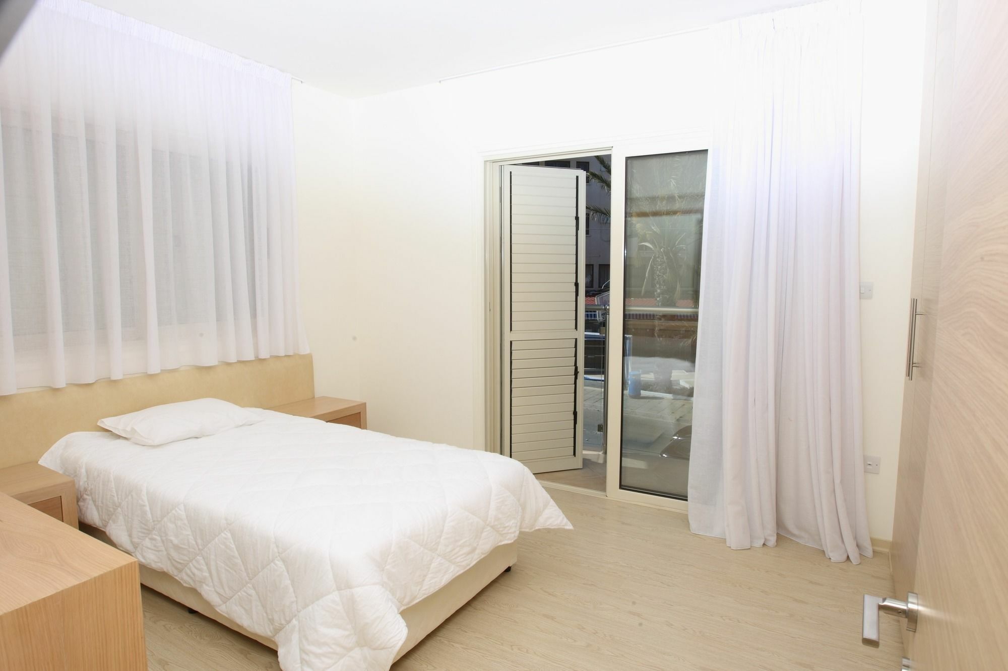 Athena Beach Villas Protaras Eksteriør billede
